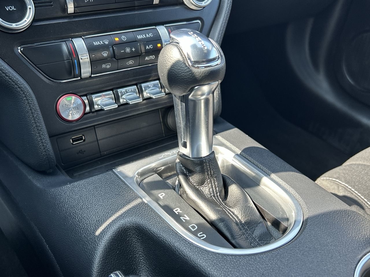 2022 Ford Mustang Coupe Mach 1, Toronto, Cash