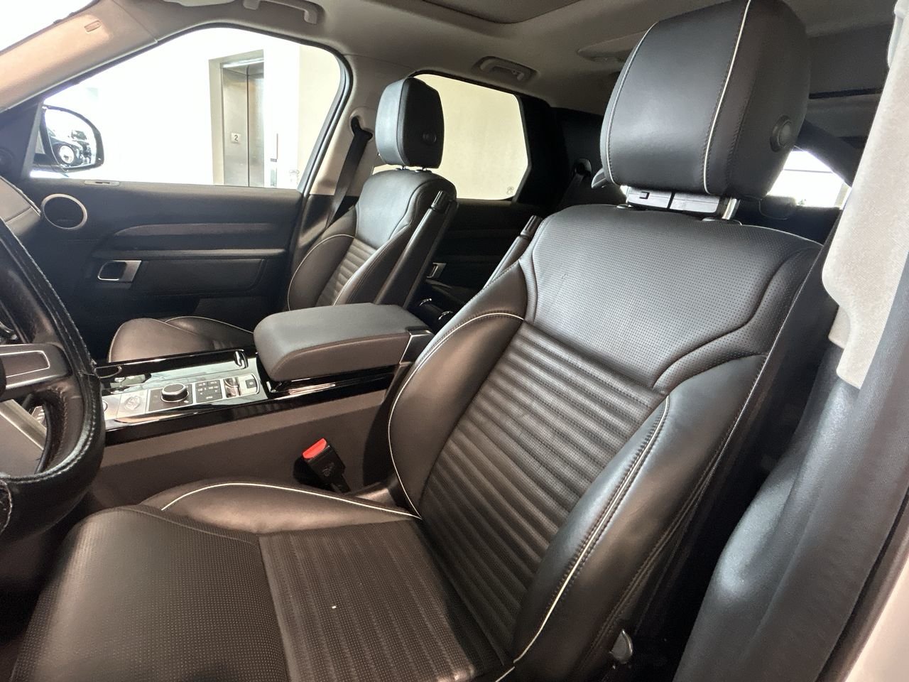 2017 Land Rover Discovery HSE, Toronto, Cash