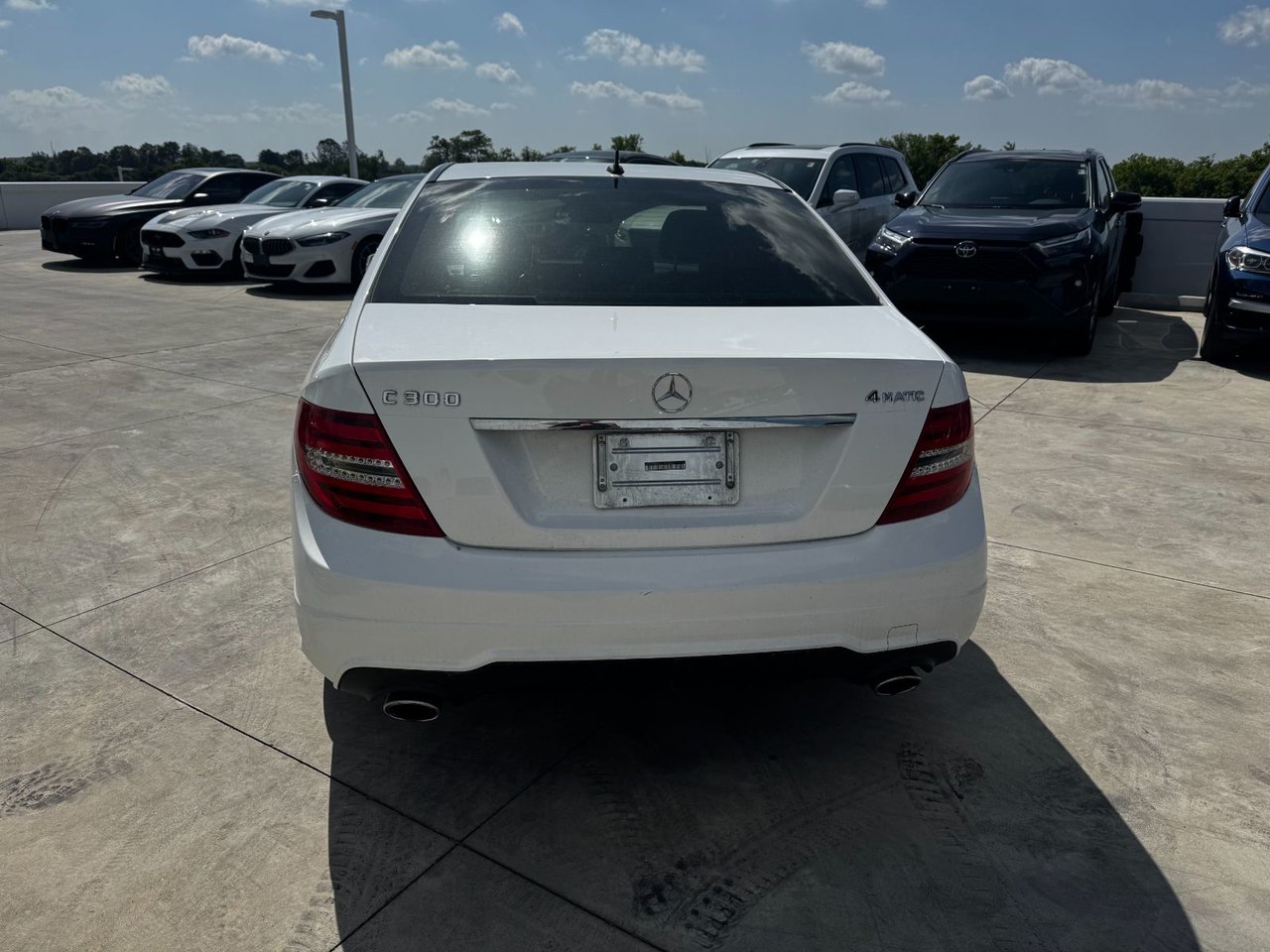 2014 Mercedes-Benz C300 4MATIC Sedan, Toronto, Cash