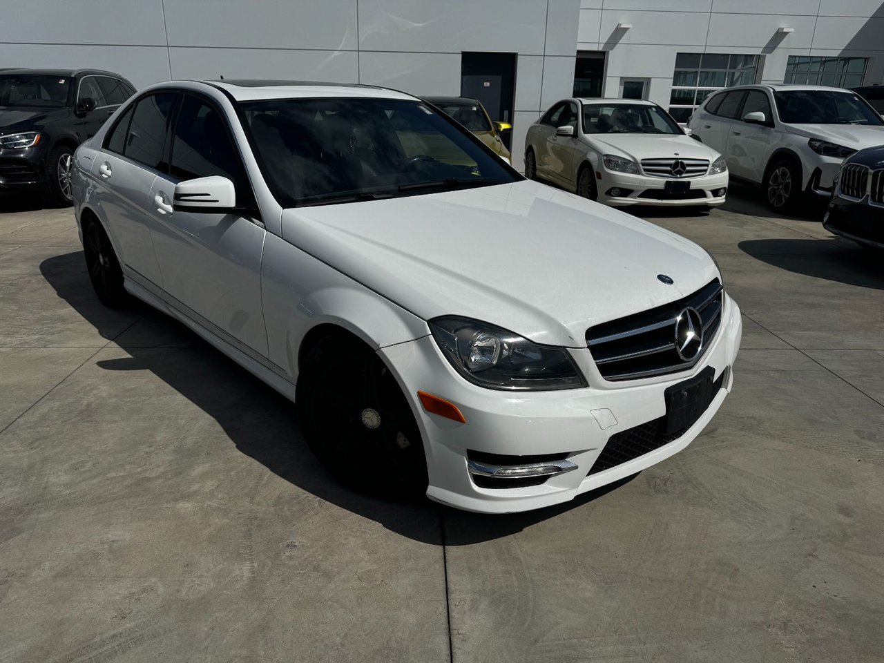 2014 Mercedes-Benz C300 4MATIC Sedan, Toronto, Cash