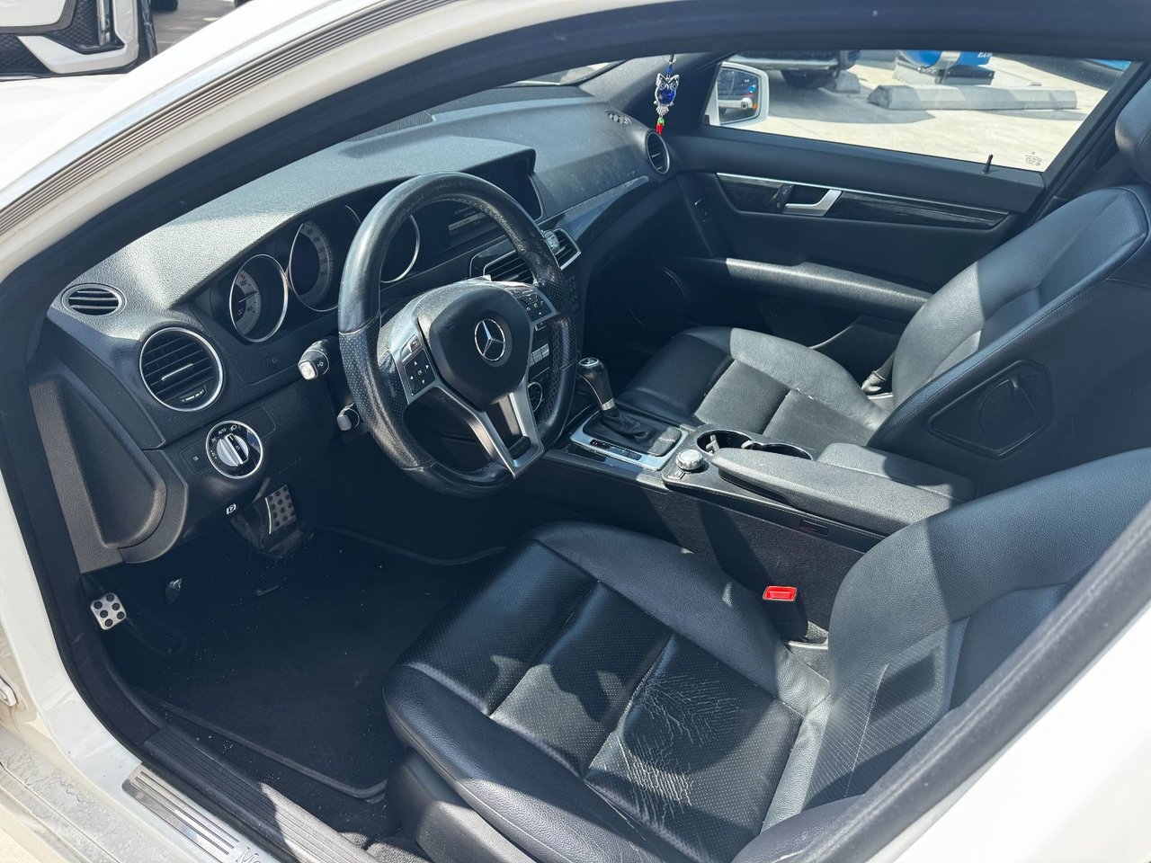 2014 Mercedes-Benz C300 4MATIC Sedan, Toronto, Cash