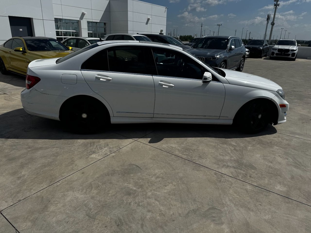 2014 Mercedes-Benz C300 4MATIC Sedan, Toronto, Cash