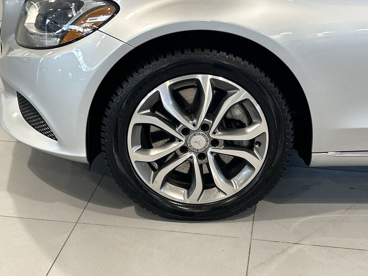 2016 Mercedes-Benz C300 4MATIC Sedan | Premium Package, Toronto, Cash