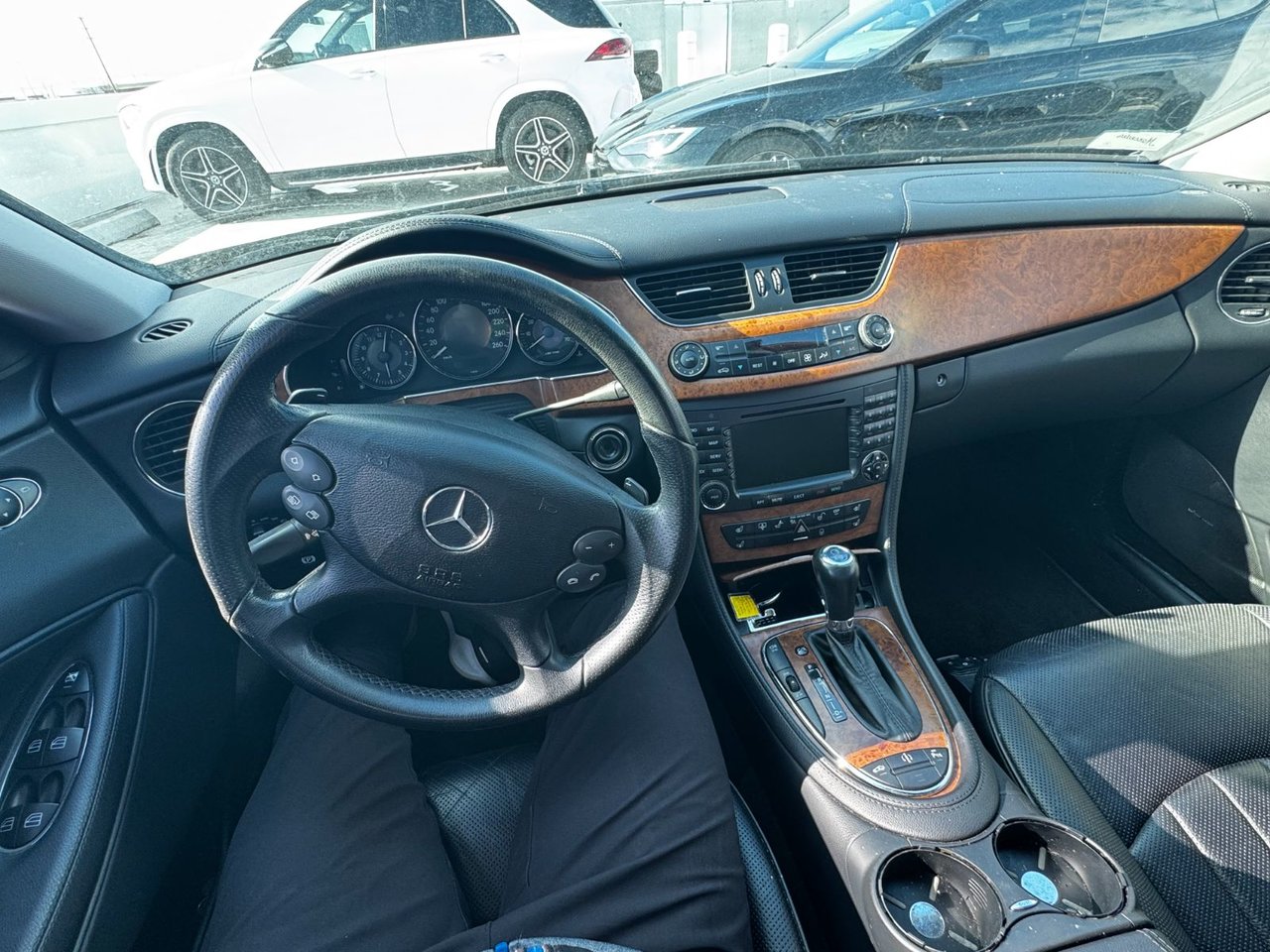 2008 Mercedes-Benz CLS550 5.5L | Premium Package | Sport Package, Toronto, Cash