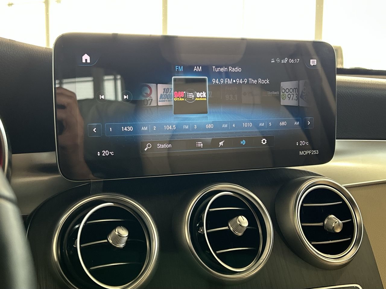 2021 Mercedes-Benz GLC300 4MATIC SUV | Premium PKG | Premium PLUS PKG, Toronto, Cash