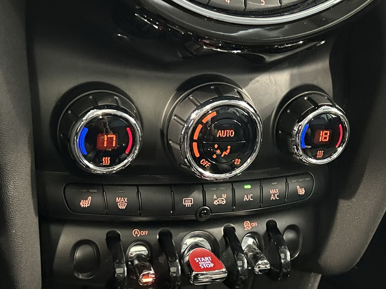 2016 MINI Cooper 5 Door | Essentials Package | Loaded Package, Toronto, Cash
