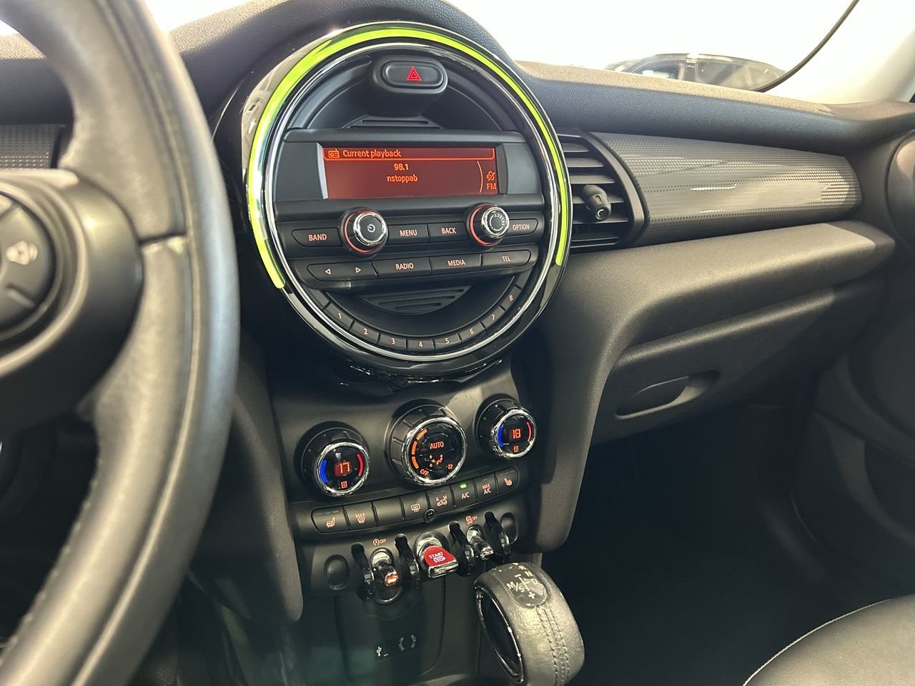 2016 MINI Cooper 5 Door | Essentials Package | Loaded Package, Toronto, Cash