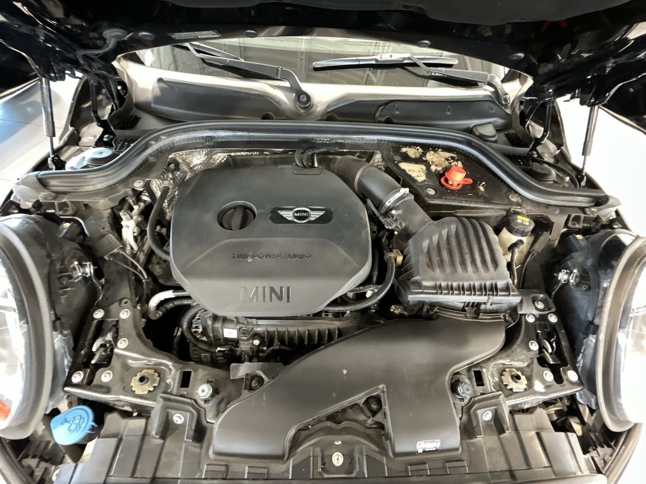 2016 MINI Cooper 5 Door | Essentials Package | Loaded Package, Toronto, Cash