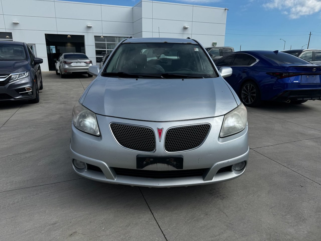 2008 Pontiac Vibe 4D Hatchback, Toronto, Cash