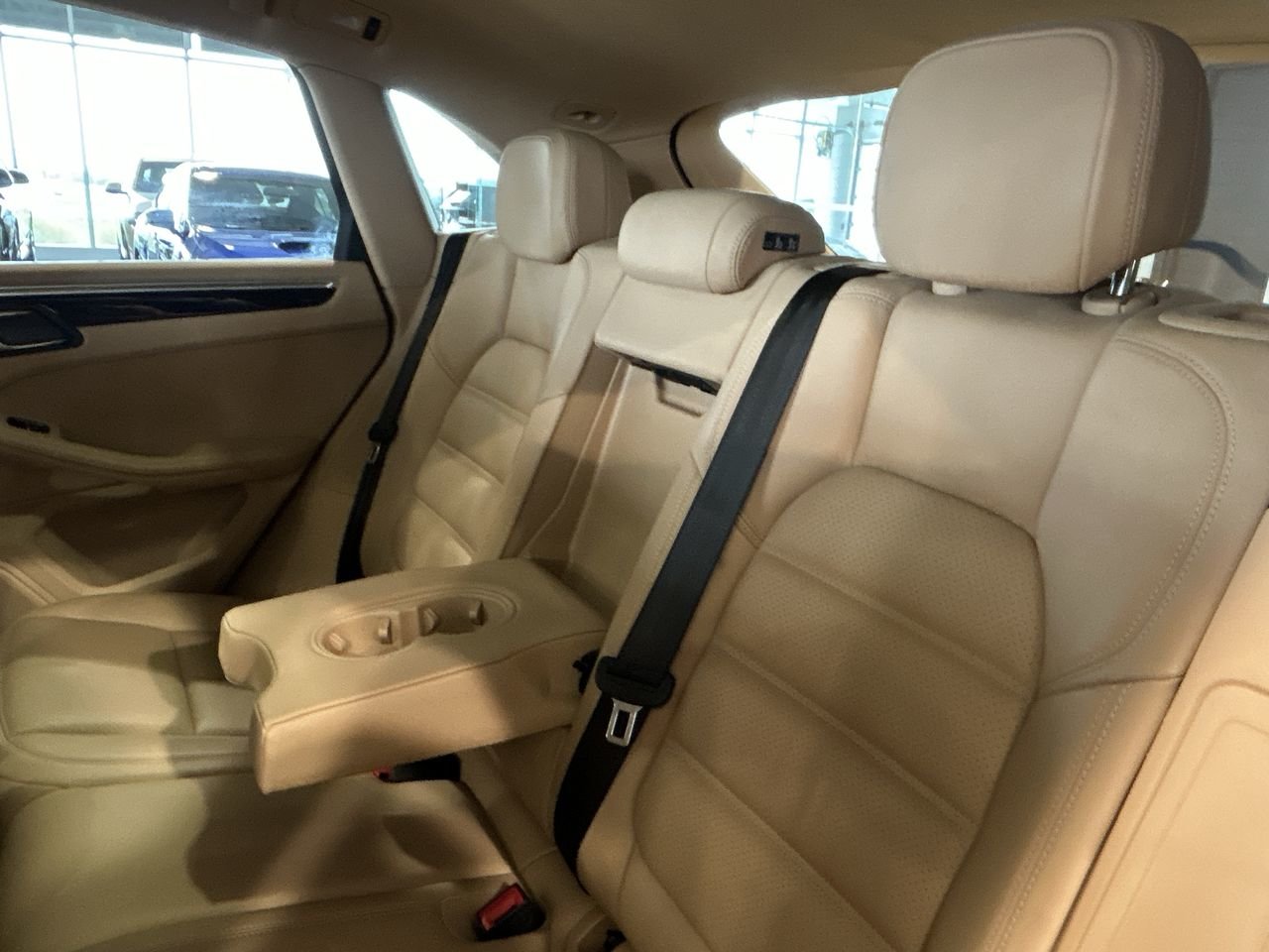 2015 Porsche Macan S, Toronto, Cash