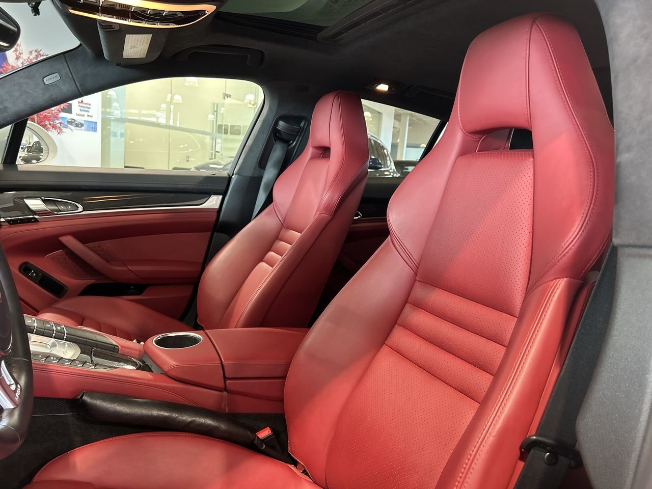 2016 Porsche Panamera GTS, 多伦多, 全款车