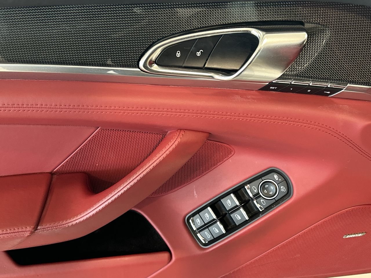 2016 Porsche Panamera GTS, 多伦多, 全款车
