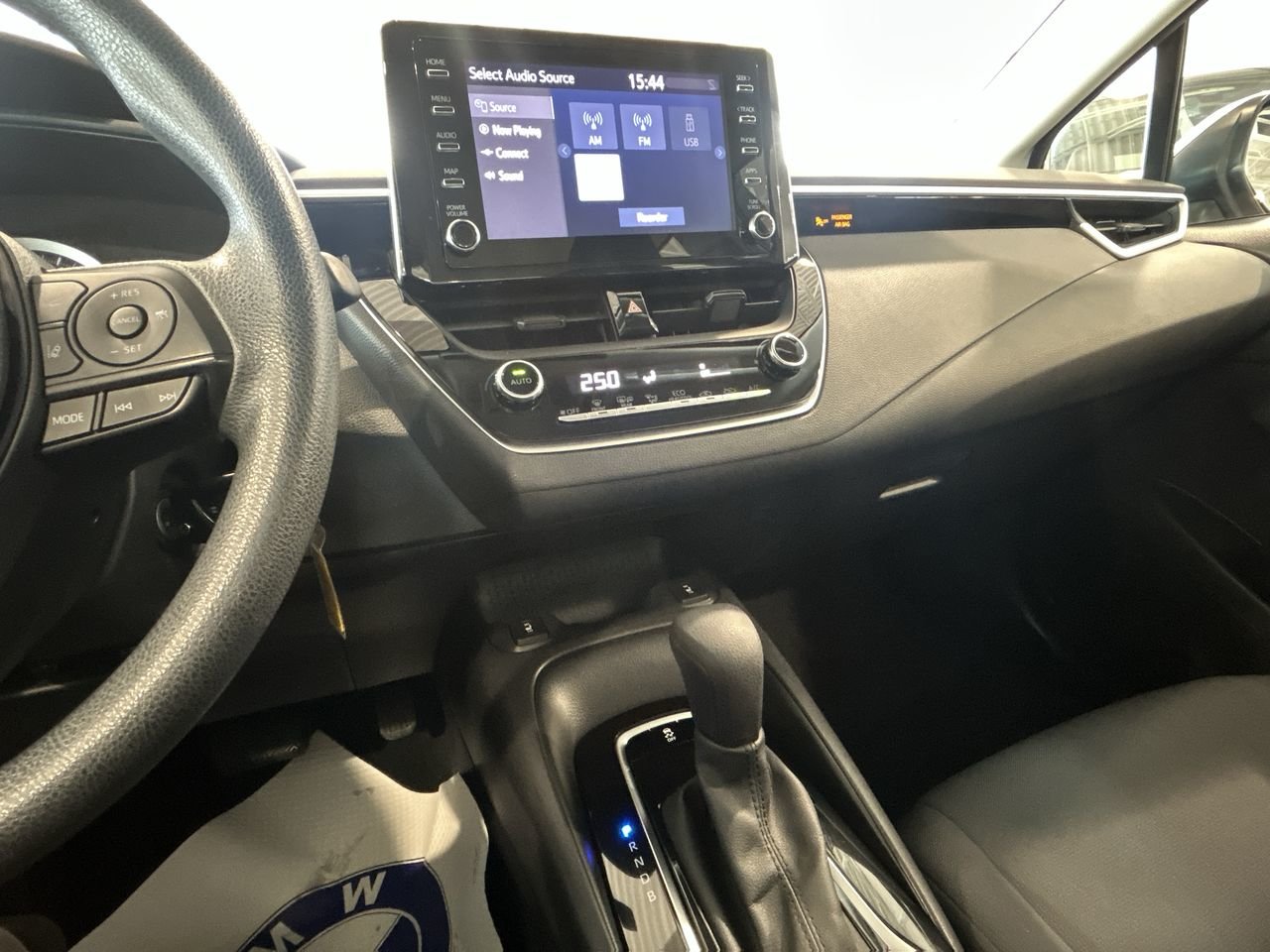 2021 Toyota Corolla LE CVT, Toronto, Cash