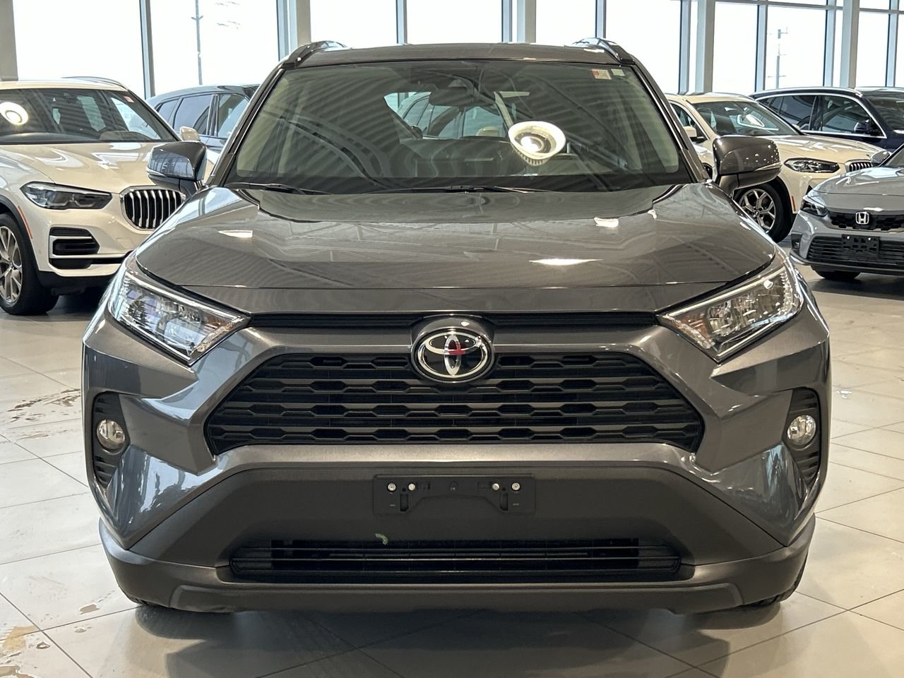 2019 Toyota RAV4 FWD XLE, Toronto, Cash