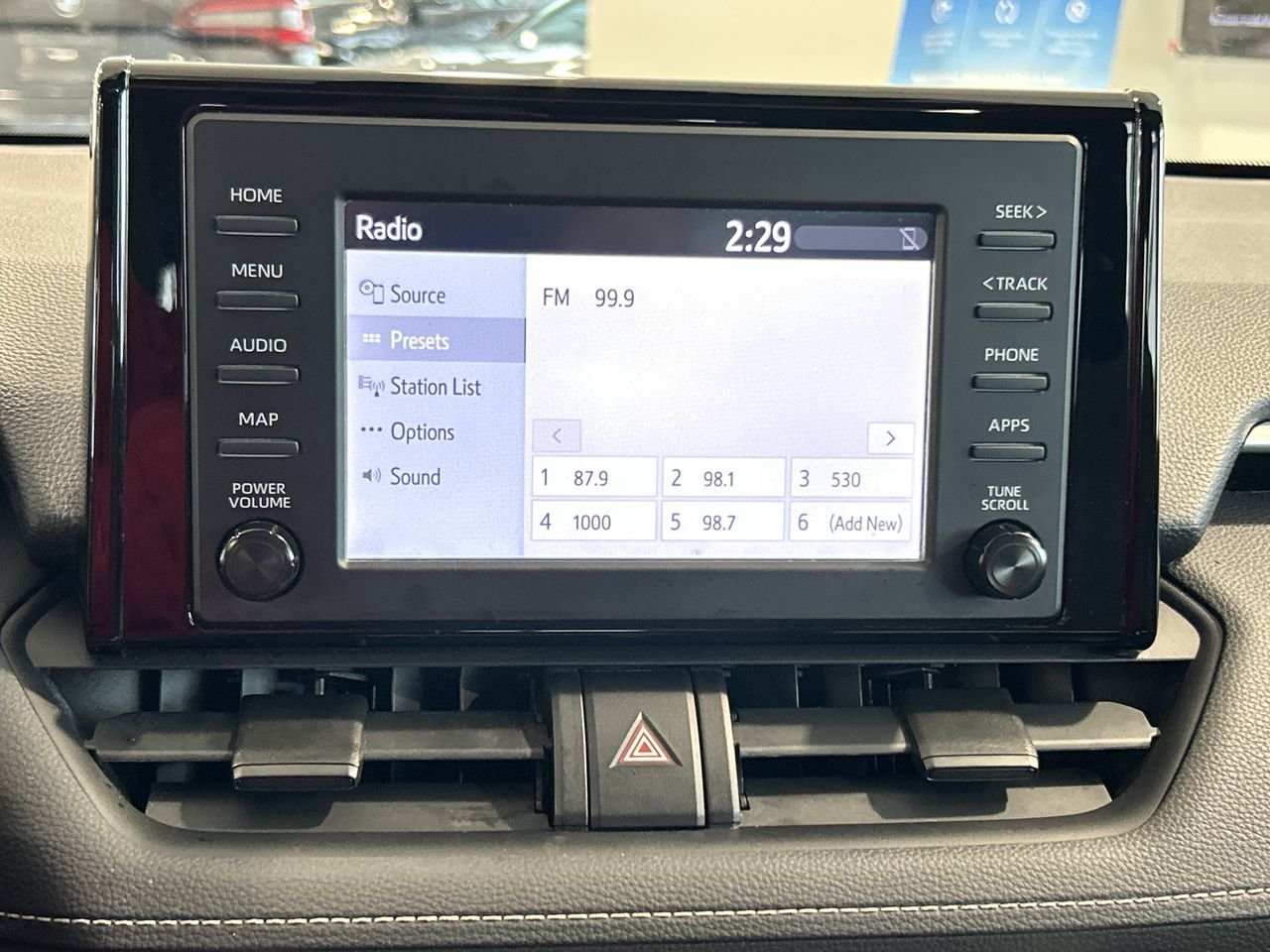 2019 Toyota RAV4 FWD XLE, Toronto, Cash