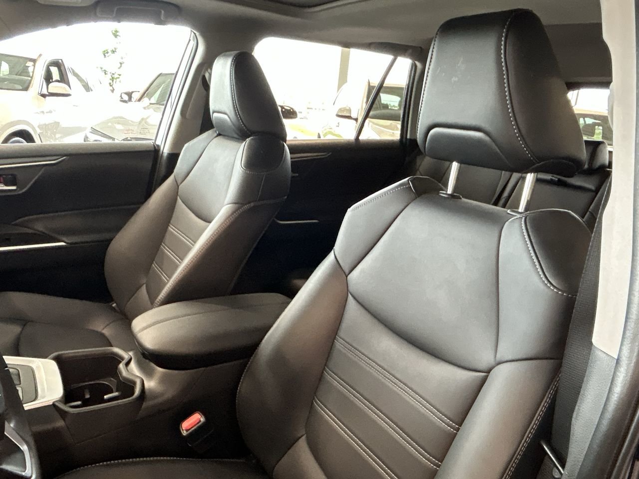 2023 Toyota RAV4 XLE AWD, Toronto, Cash
