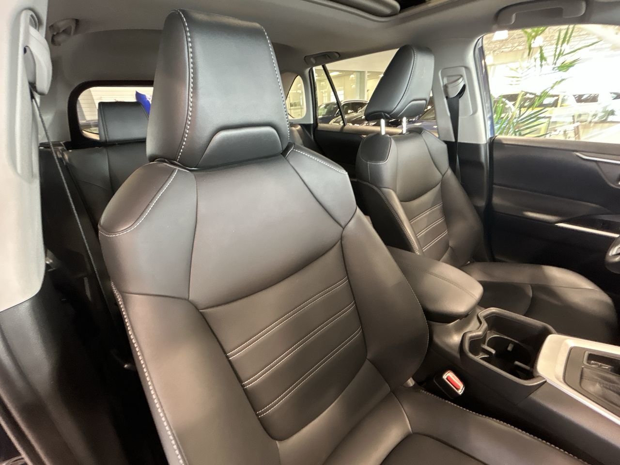 2023 Toyota RAV4 XLE AWD, Toronto, Cash