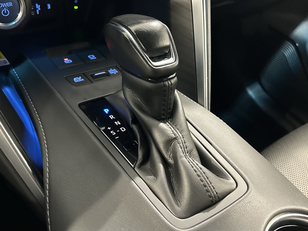 2021 Toyota VENZA HYBRID Venza XLE, Toronto, Cash