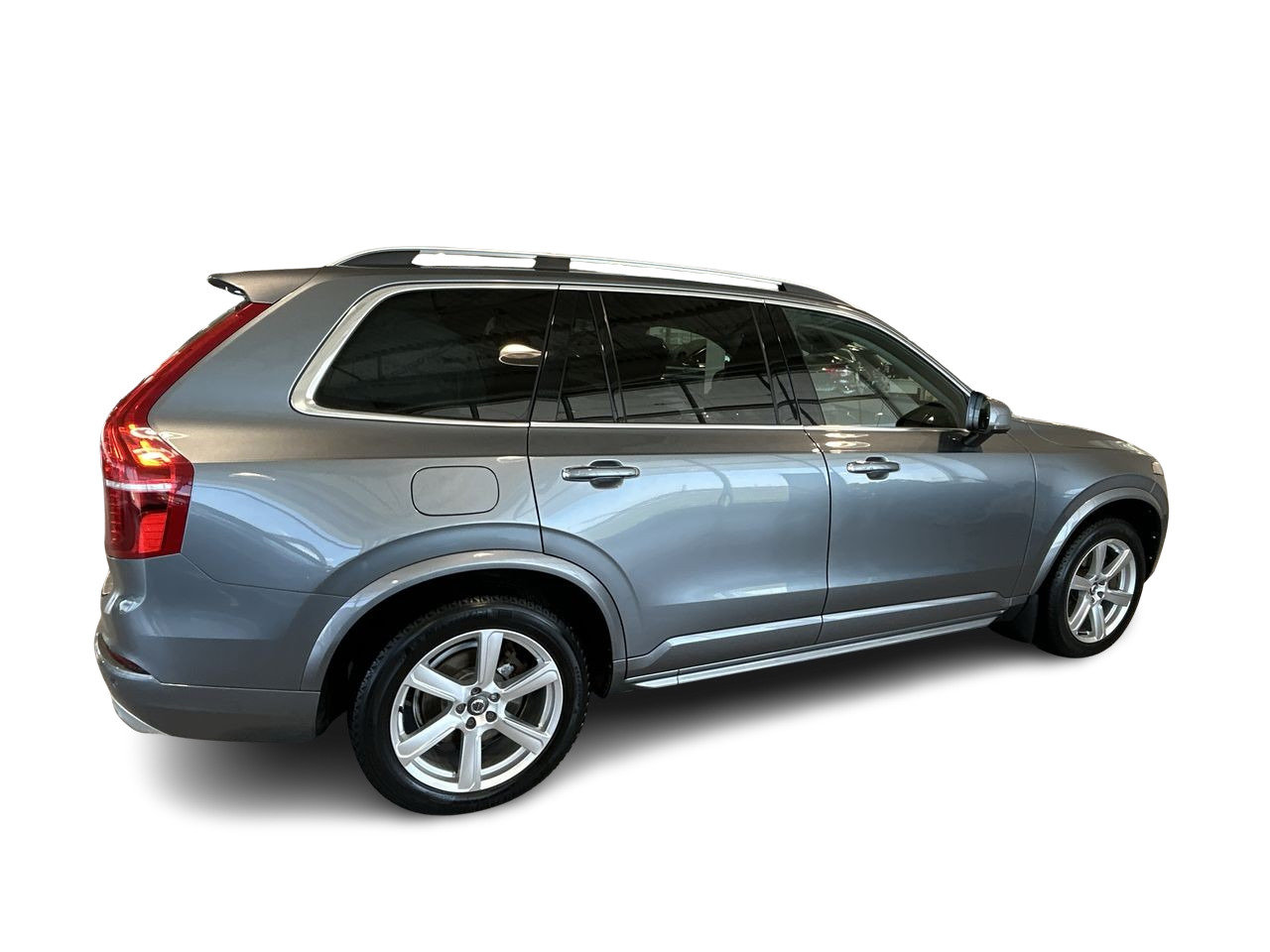 2018 Volvo XC90 T6 AWD Momentum, Toronto, Cash