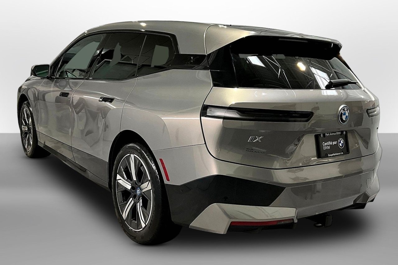2023 BMW iX