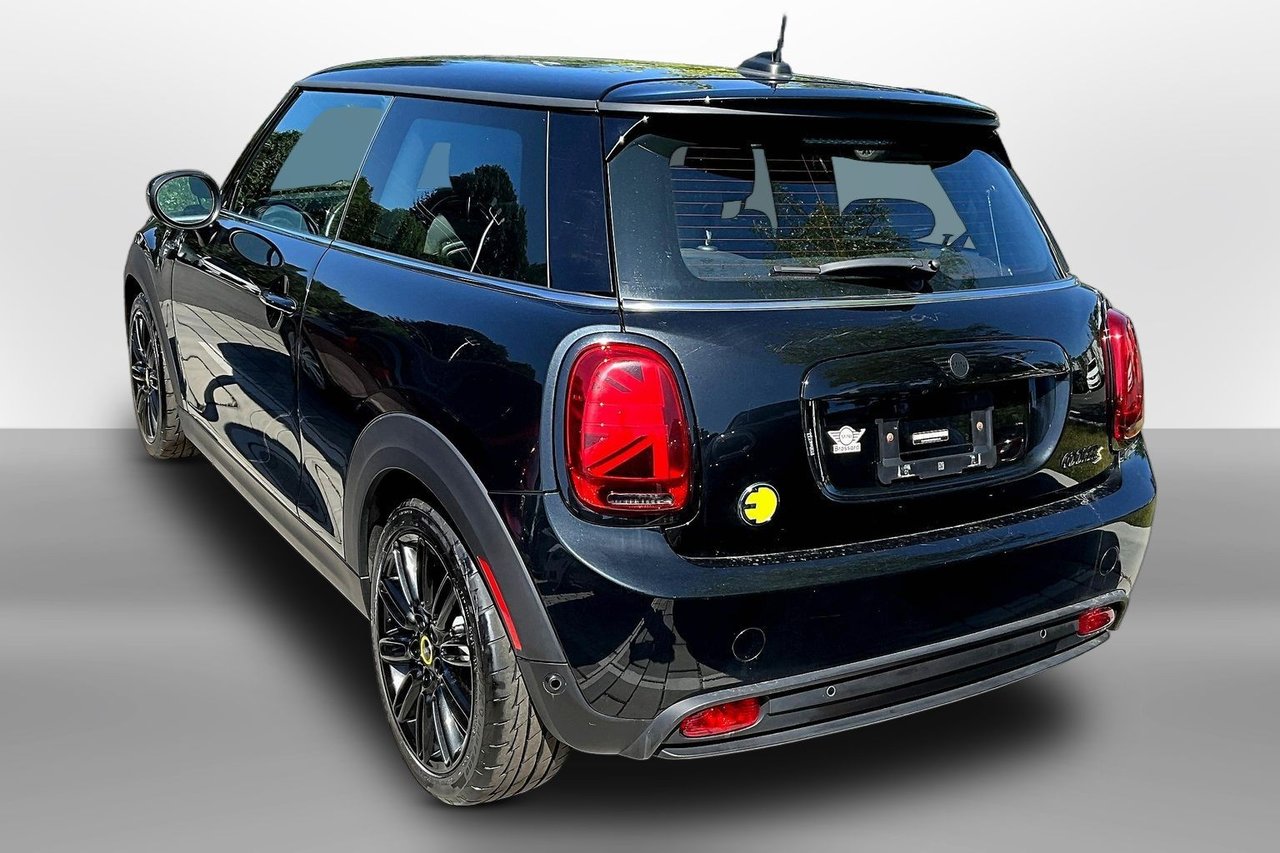 2023 MINI Cooper 3-door