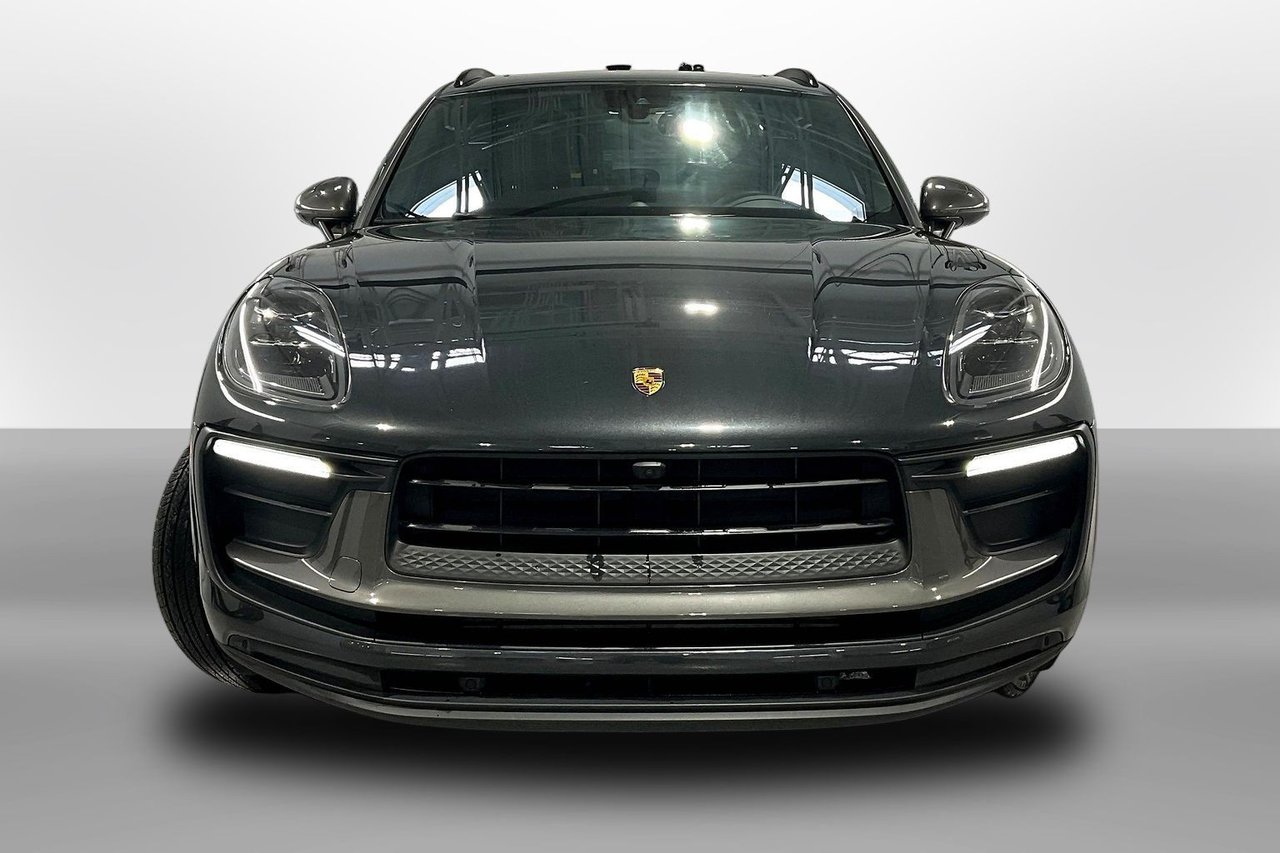 2023 Porsche Macan