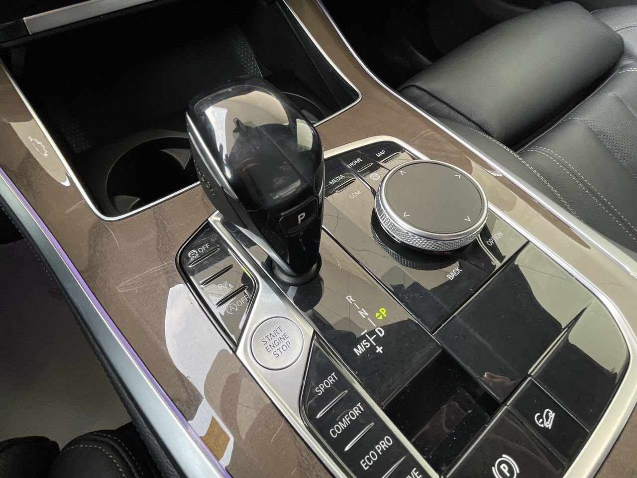 Used 2019  BMW XDrive40i image 28