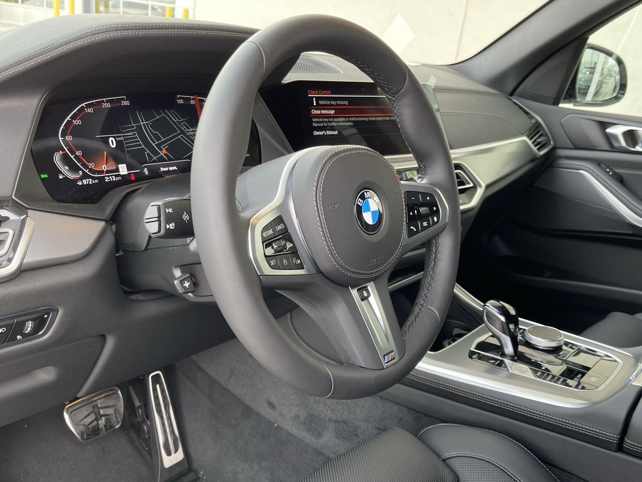 Used 2023 Black BMW XDrive40i image 22