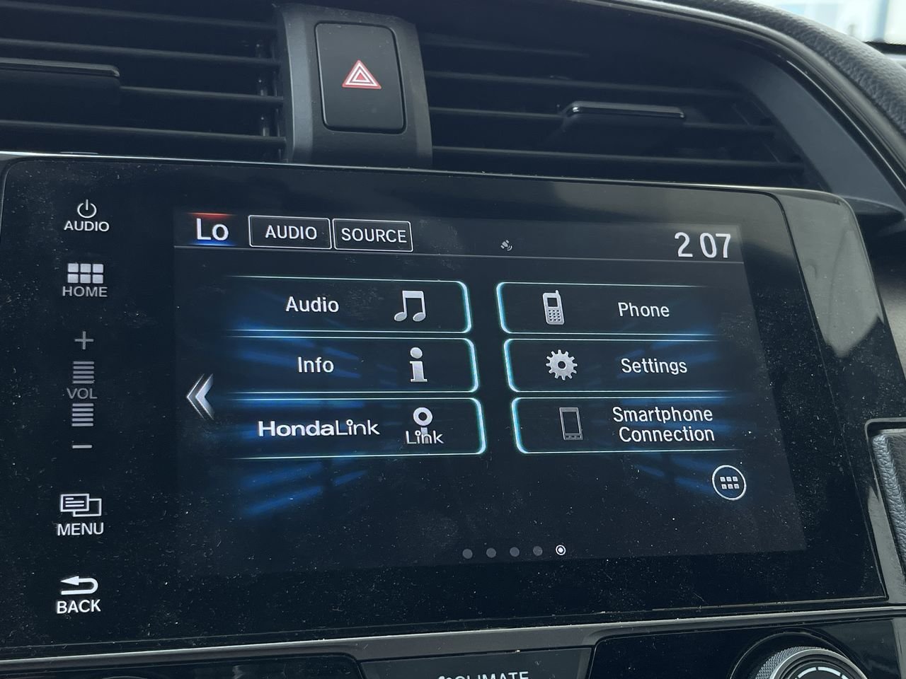 Used 2017  Honda LX image 24