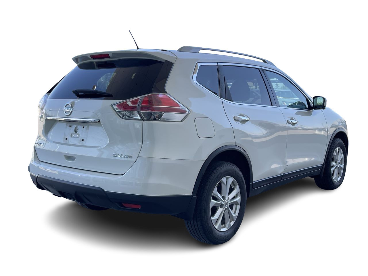 Used 2016 White Nissan SV image 11
