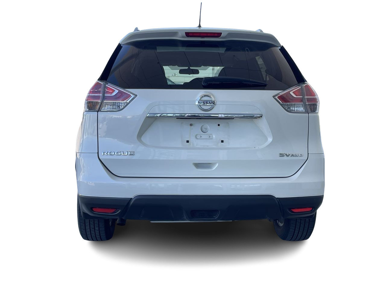 Used 2016 White Nissan SV image 9