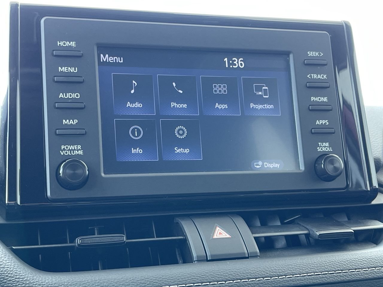 Used 2020 Red Toyota Hybrid XLE image 24