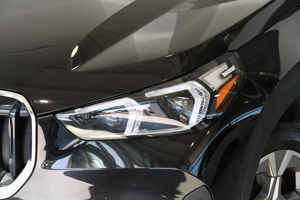 2023 BMW X1