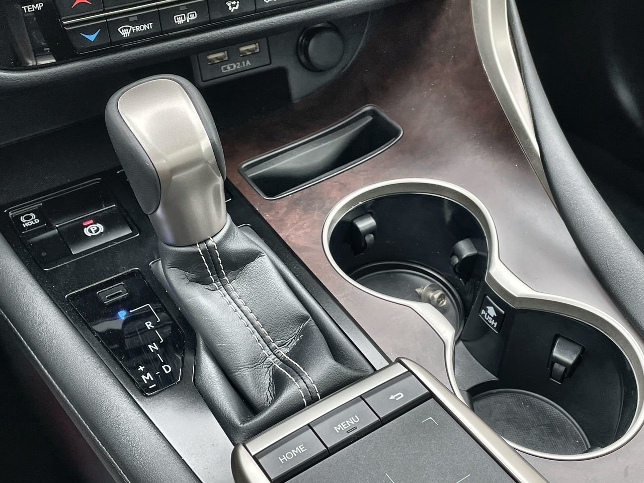 Certified Used 2022  Lexus PREMIUM 350 AWD image 28