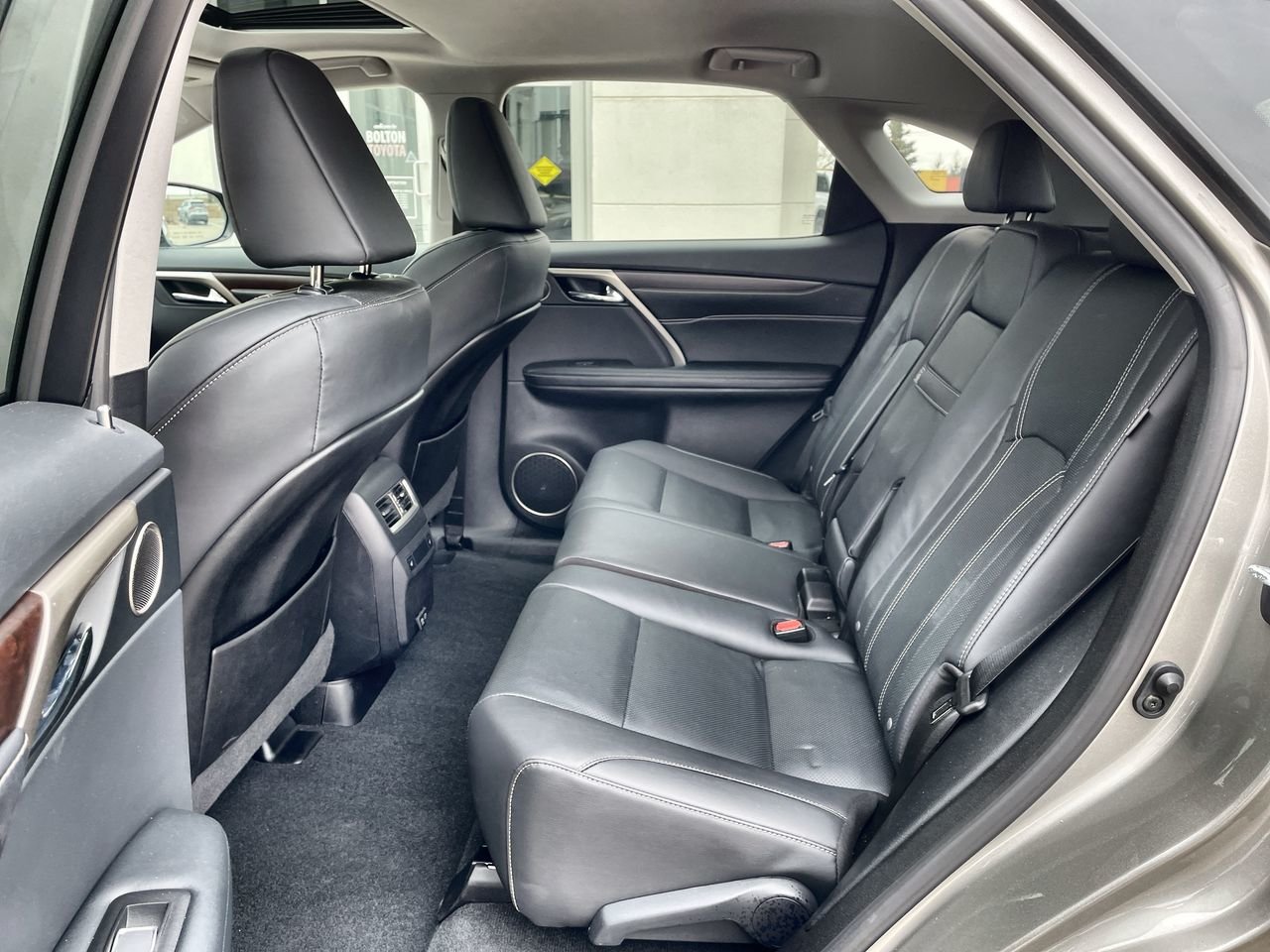 Certified Used 2022  Lexus PREMIUM 350 AWD image 31