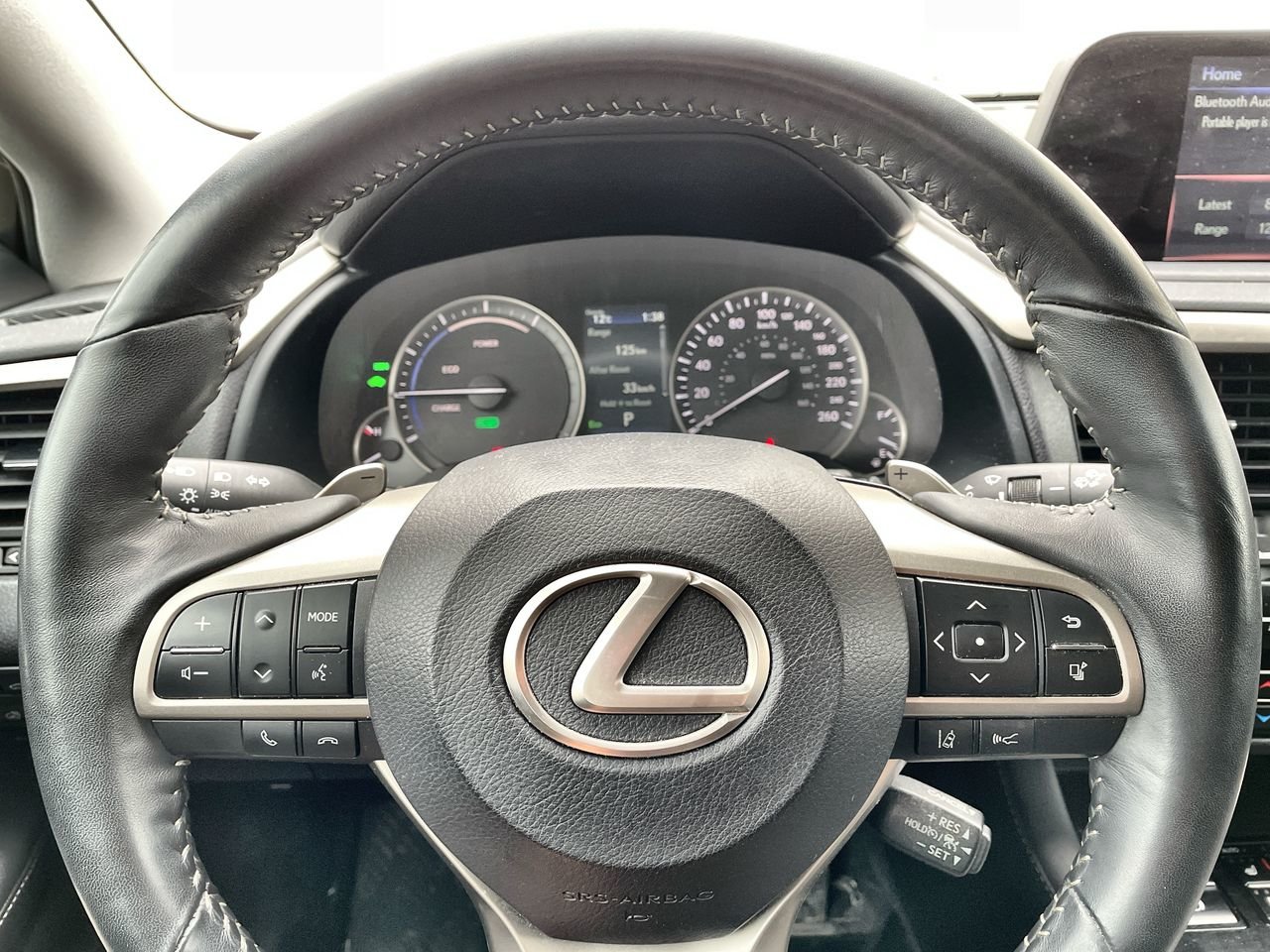Certified Used 2022  Lexus RX 450h image 22