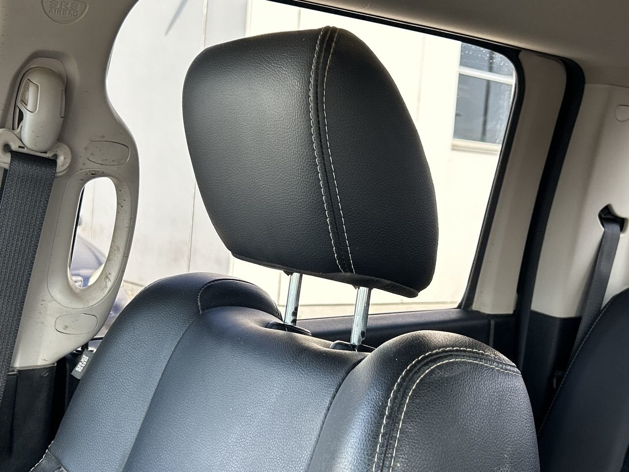 Used 2018 Black Ram Sport (140.5 WB - 5.7 Box) image 30