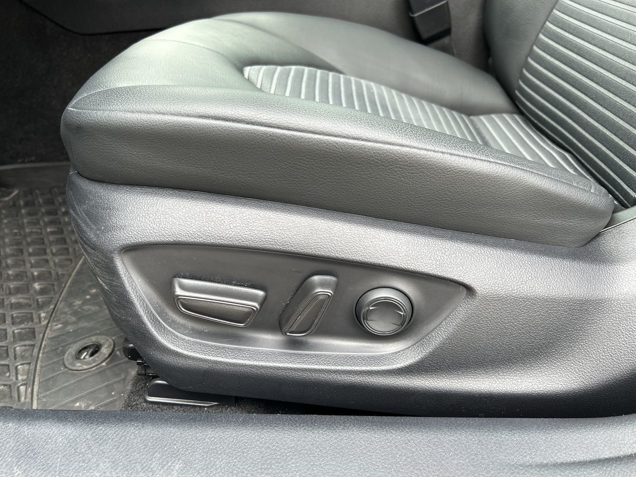 Certified Used 2023 Silver Toyota SE UPGRADE image 20