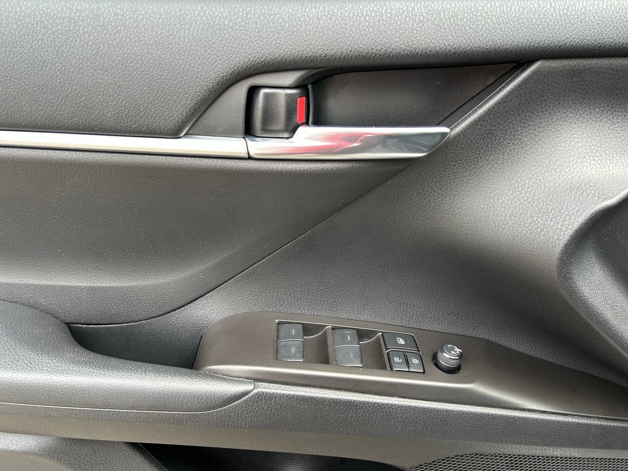 Certified Used 2023 Silver Toyota SE UPGRADE image 21