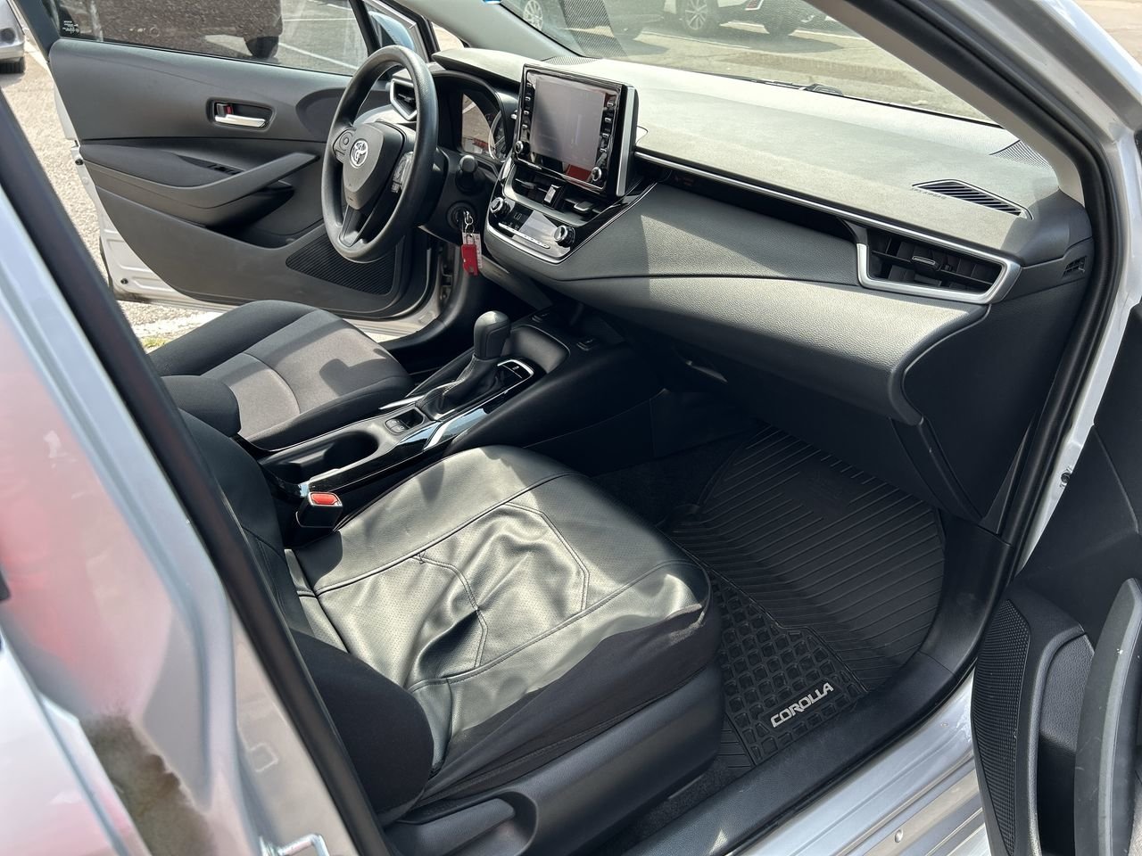 Certified Used 2020 silver Toyota 4-door Sedan LE CVT image 31