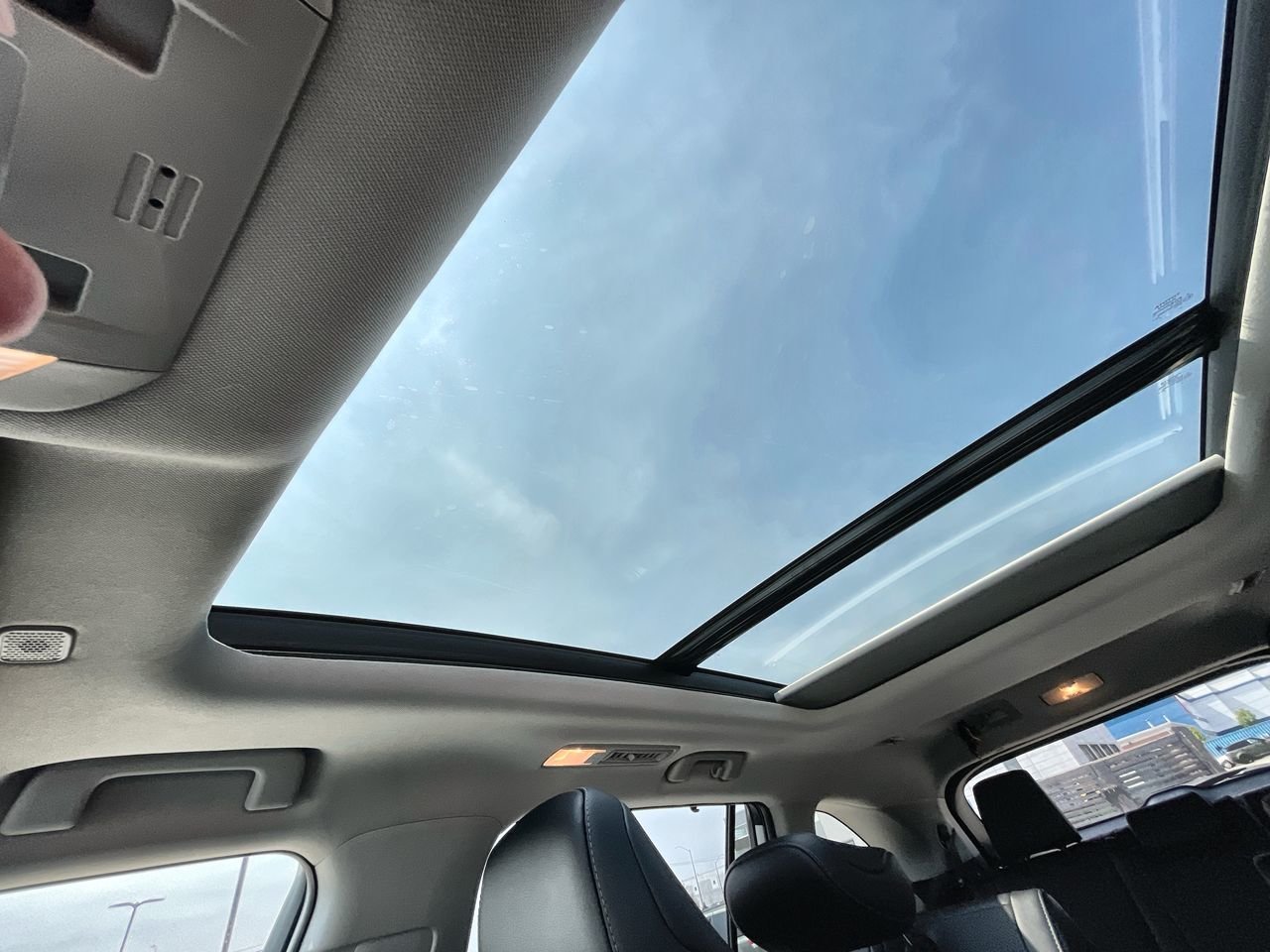 Certified Used 2023 Wind Chill Pearl Toyota Limited AWD image 29