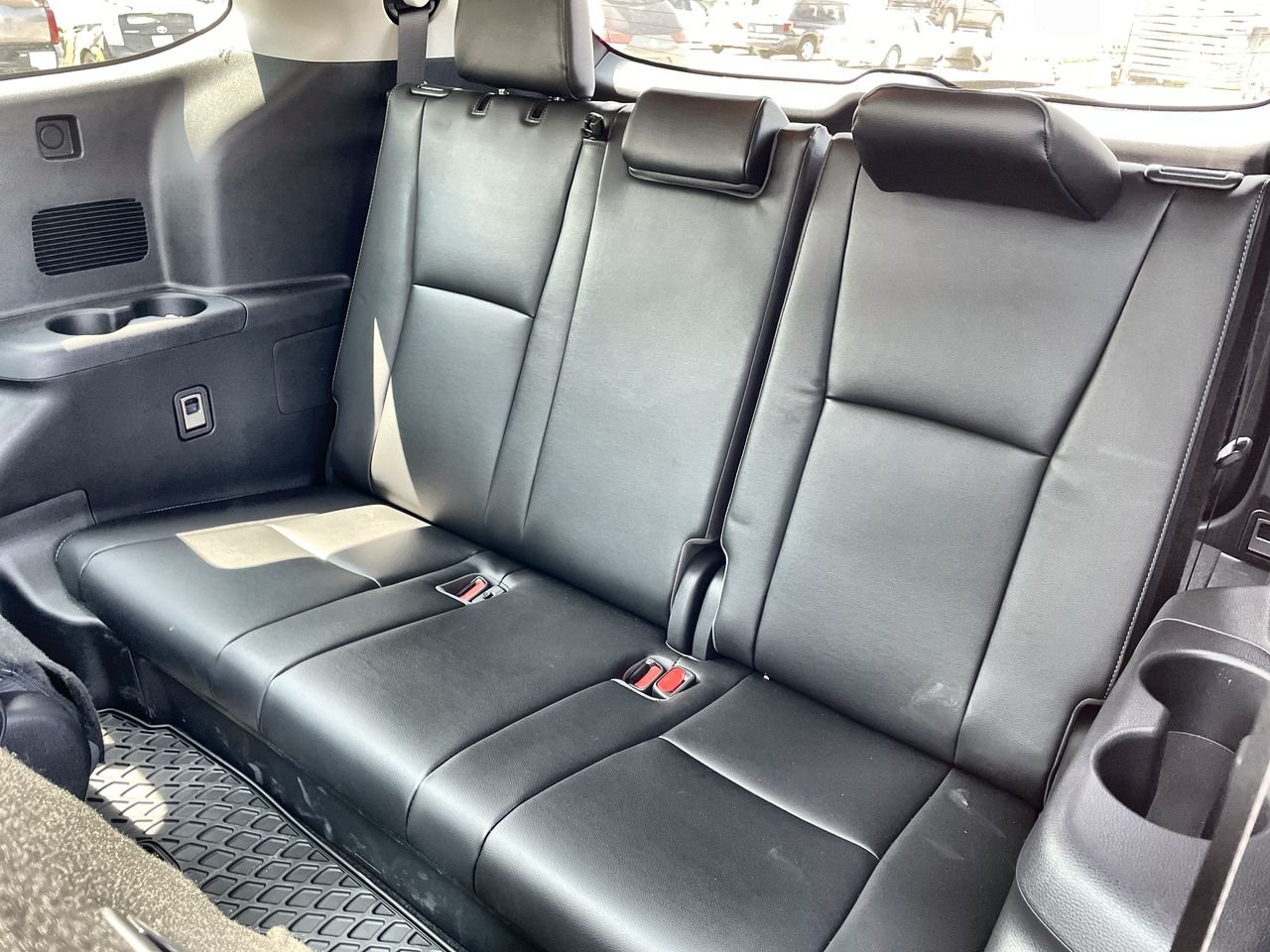 Certified Used 2023 Wind Chill Pearl Toyota Limited AWD image 31