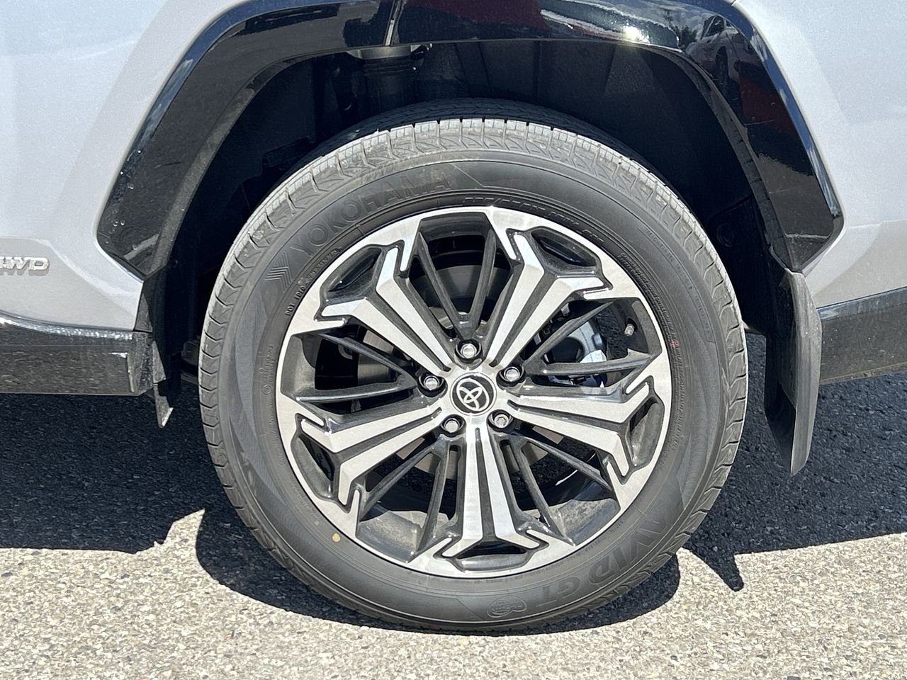 Certified Used 2023 Magnetic Grey (Met) Toyota XSE AWD image 18