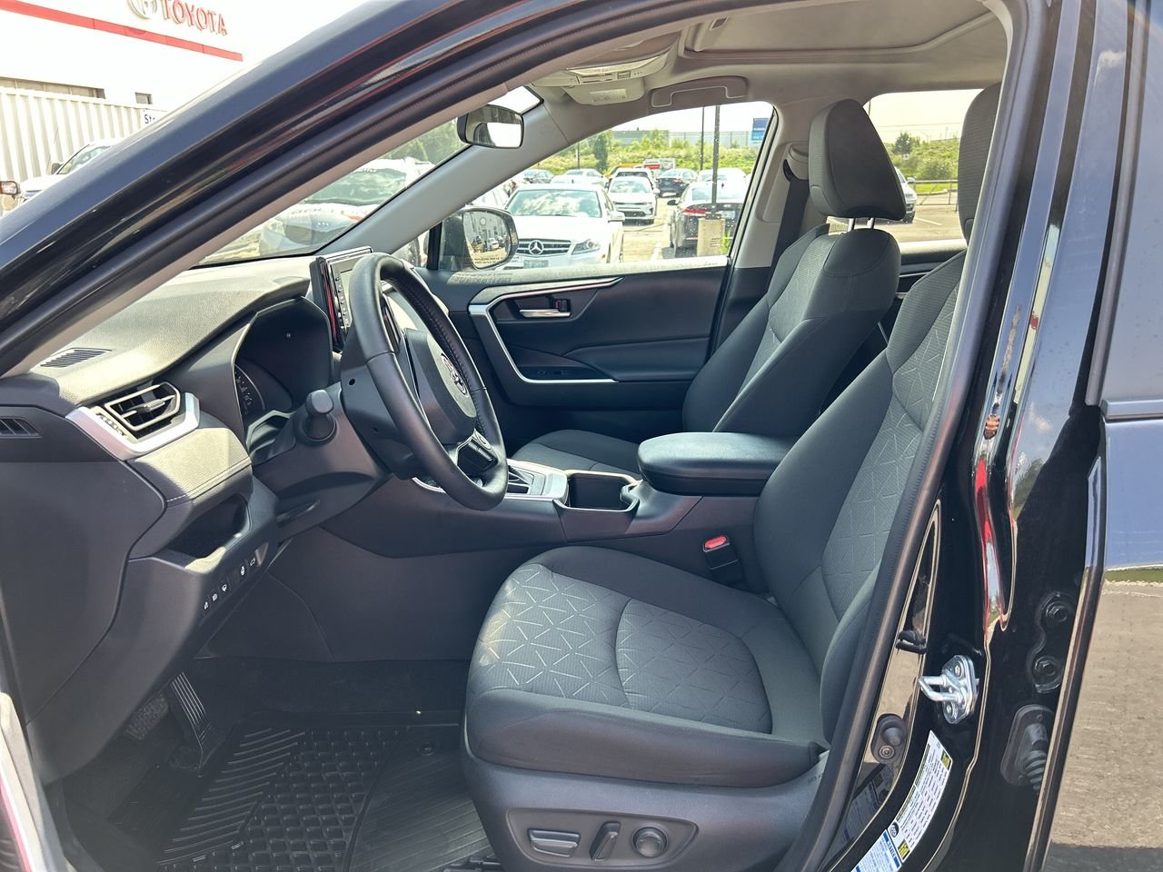 Certified Used 2022 Silver Sky Metallic Toyota XLE AWD image 19