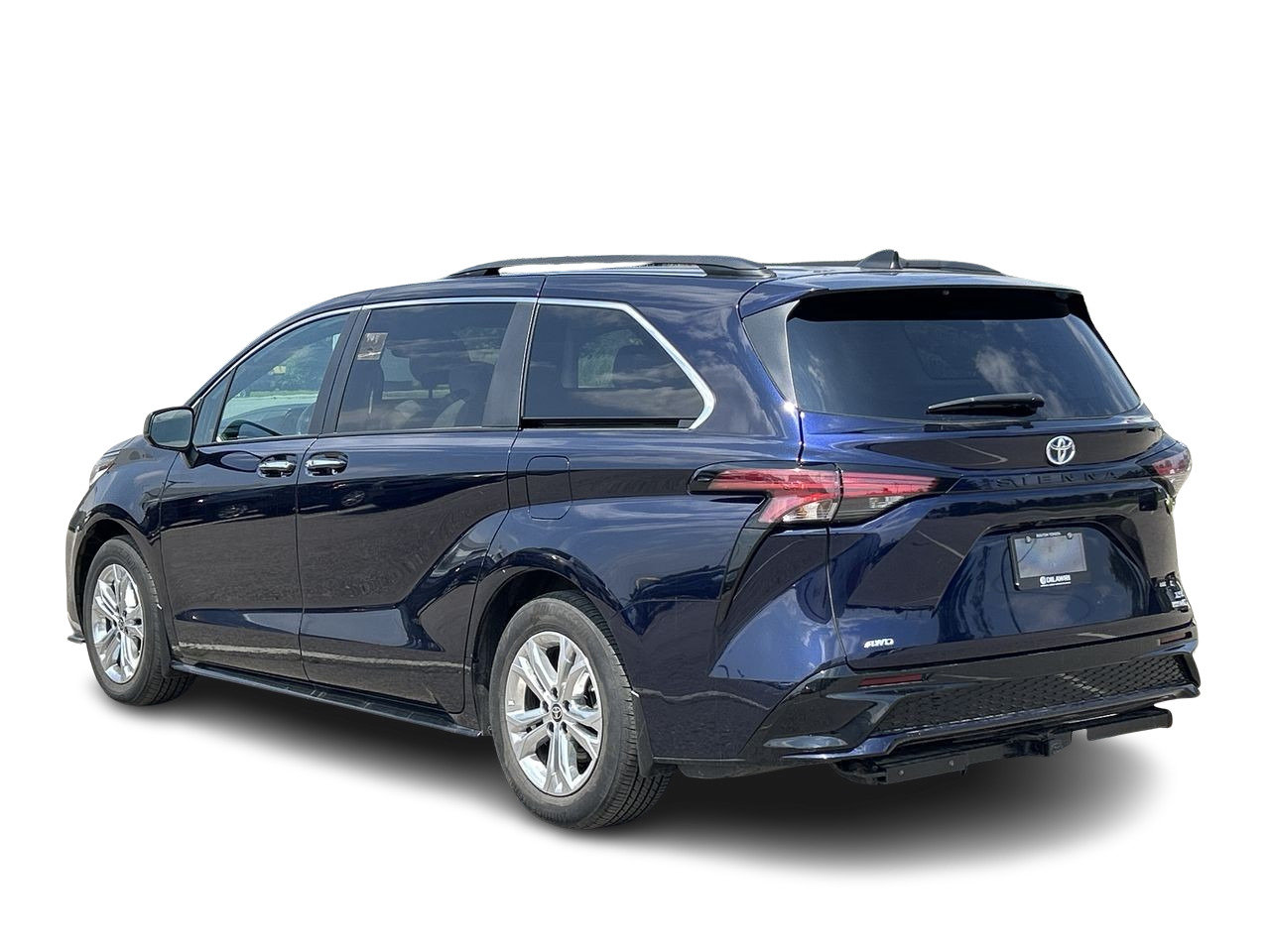 Certified Used 2022 Blueprint Toyota Sienna XSE  AWD 7-Pass image 7