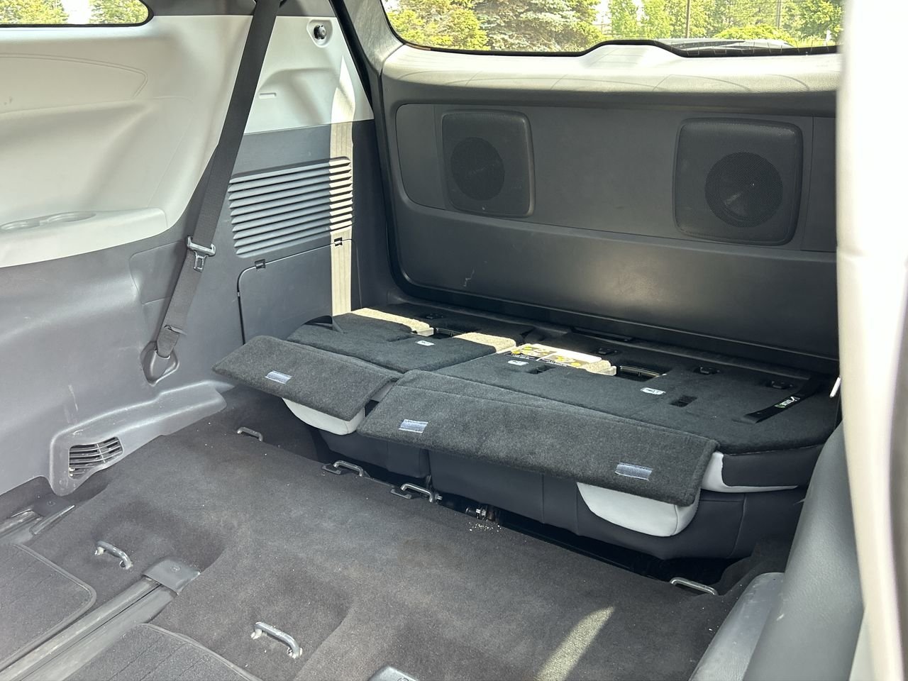 Certified Used 2022 Blueprint Toyota Sienna XSE  AWD 7-Pass image 32