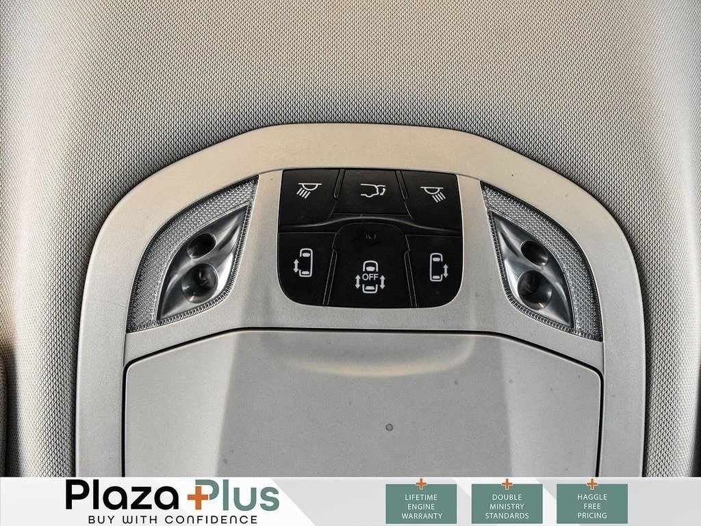 2022 Chrysler Pacifica Touring L-8