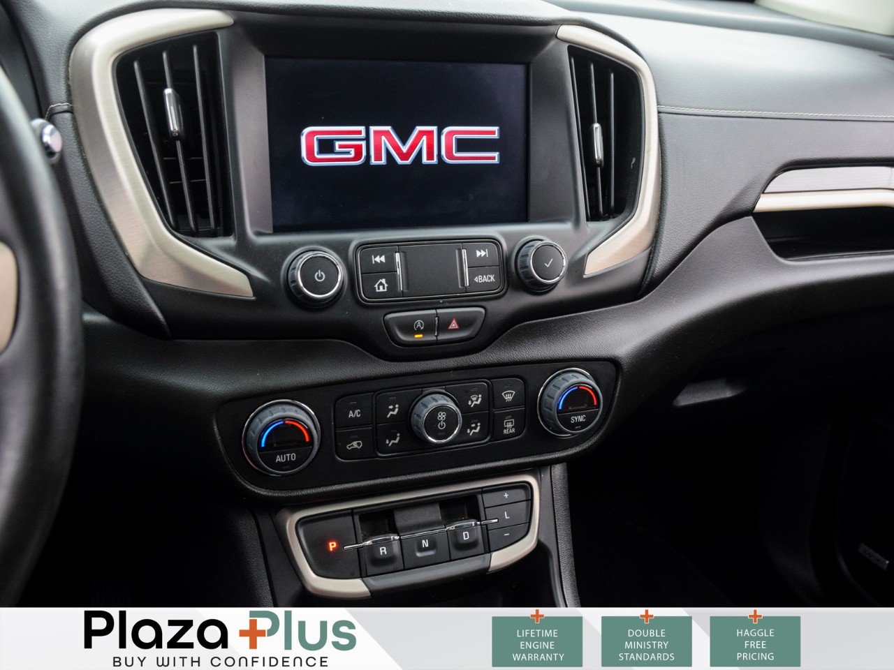 2024 GMC Terrain Denali-14