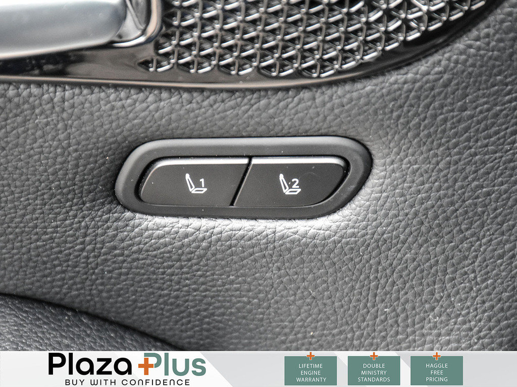 2024 Kia Seltos SX Navigation l Sunroof l Back Up Camera