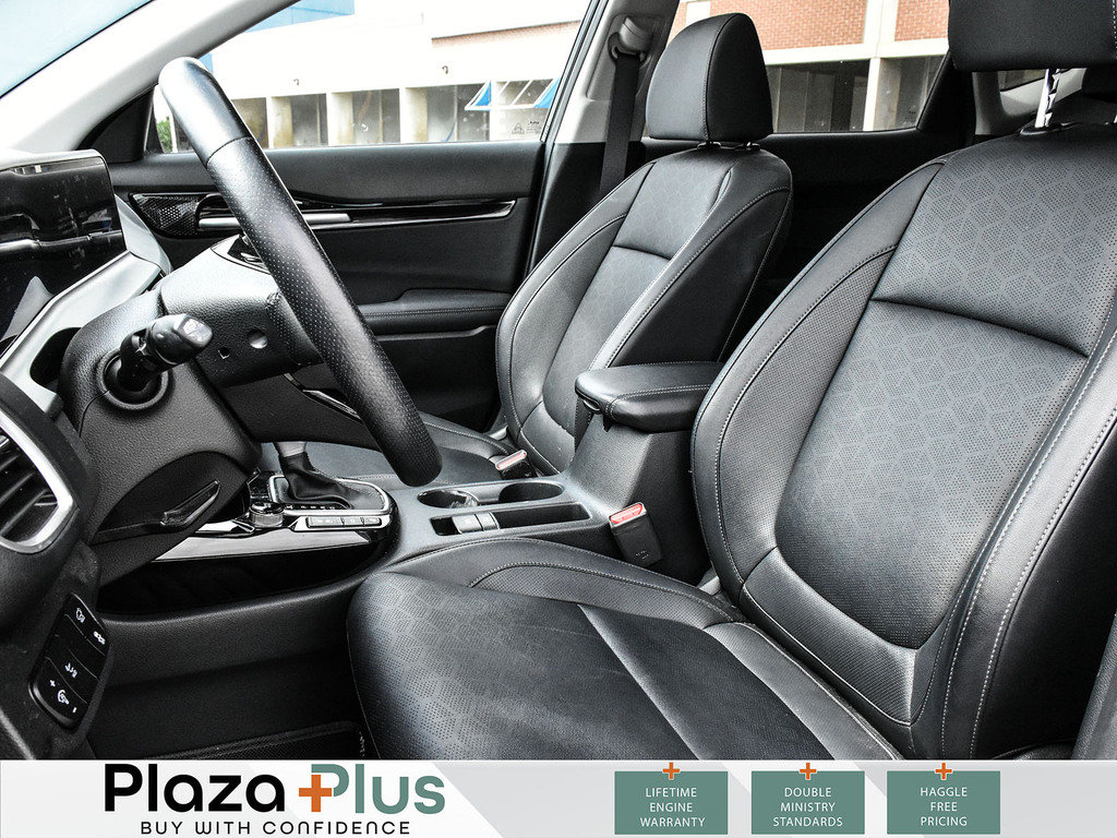 2024 Kia Seltos SX Sunroof l Navigation l Leather